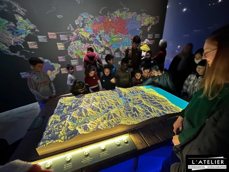 Scénographie d'exposition au musée des Confluences de Lyon